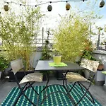 Lovely Arch Apartment *